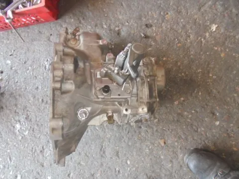 Κιβώτιο Ταχυτήτων (Σασμάν) Χειροκίνητο για SUZUKI SWIFT (2006 - 2008) (RS) 1300 (Z13DT) Diesel 69hp RS413 (ZA91) DDiS Κιβώτιο Ταχυτήτων (Σασμάν) Χειροκίνητο για SUZUKI SWIFT (2006 - 2008) (RS) 1300 (Z13DT) Diesel 69hp RS413 (ZA91) DDiS