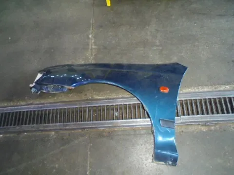 Φτερό Εμπρός Αριστερό για TOYOTA CARINA (1992 - 1995) E (T190) Φτερό Εμπρός Αριστερό για TOYOTA CARINA (1992 - 1995) E (T190)