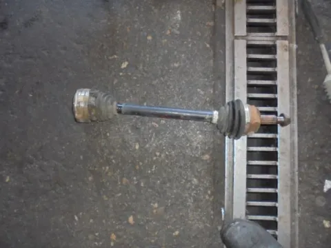 Ημιαξόνιο Εμπρός Αριστερό για SEAT IBIZA (1995 - 1997) (6K) Ημιαξόνιο Εμπρός Αριστερό για SEAT IBIZA (1995 - 1997) (6K)