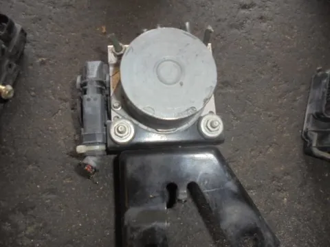 Μονάδα ABS 0265231579 για TOYOTA AYGO (2005 - 2009) (B10) Μονάδα ABS 0265231579 για TOYOTA AYGO (2005 - 2009) (B10)