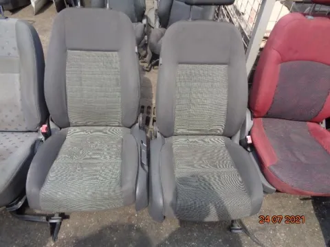 Καθίσματα Σετ Εμπρός για VW GOLF (2004 - 2008) Mk5 (1K1) *Α* Καθίσματα Σετ Εμπρός για VW GOLF (2004 - 2008) Mk5 (1K1) *Α*