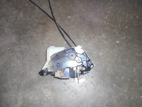 Ηλεκτρομαγνητική Κλειδαριά Εμπρός Δεξιά 6pin για TOYOTA VERSO S (2011 - 2014) Ηλεκτρομαγνητική Κλειδαριά Εμπρός Δεξιά 6pin για TOYOTA VERSO S (2011 - 2014)