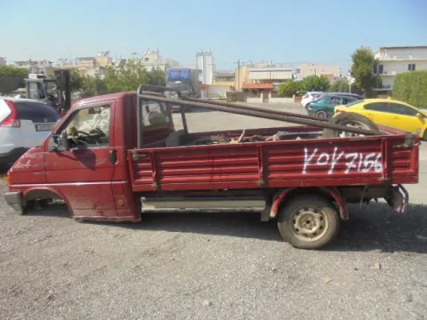 Τροπέτο Αμάξι κουφάρι Χ. Μηχανή Χ. Σασμάν Με Πίσω Άξονα Ταμπούρα Με 2 Ζαντολάστιχα 195/70/15 για VW TRANSPORTER (1991 - 1996) (70X) (T4) Syncro Van 4*4 *ΔΒ* -  Τροπέτο Αμάξι κουφάρι Χ. Μηχανή Χ. Σασμάν Με Πίσω Άξονα Ταμπούρα Με 2 Ζαντολάστιχα 195/70/15 για VW TRANSPORTER (1991 - 1996) (70X) (T4) Syncro Van 4*4 *ΔΒ* -
