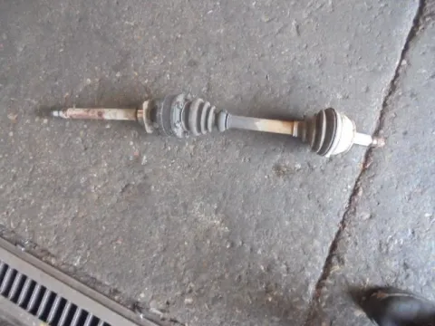 Ημιαξόνιο Εμπρός Δεξί για ALFA ROMEO 156 (1997 - 2003) (932) 1900 (AR 37101) Diesel 110 JTD Ημιαξόνιο Εμπρός Δεξί για ALFA ROMEO 156 (1997 - 2003) (932) 1900 (AR 37101) Diesel 110 JTD