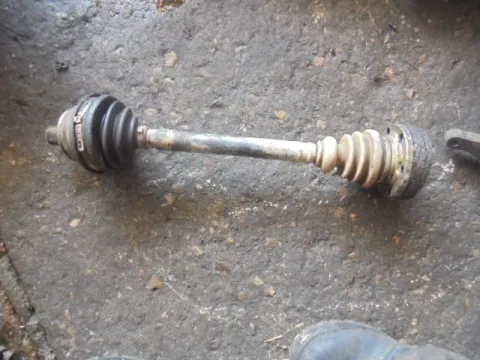 Ημιαξόνιο Εμπρός Δεξί για VW TRANSPORTER (1991 - 1996) (70X) (T4) 2500 (ACU) Petrol 110 4*4 Ημιαξόνιο Εμπρός Δεξί για VW TRANSPORTER (1991 - 1996) (70X) (T4) 2500 (ACU) Petrol 110 4*4