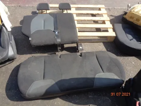 Καθίσματα Πίσω (Λείπει Πίσω Δεξί Κάθισμα) για CITROEN C3 (2010 - 2014) *Α* Καθίσματα Πίσω (Λείπει Πίσω Δεξί Κάθισμα) για CITROEN C3 (2010 - 2014) *Α*