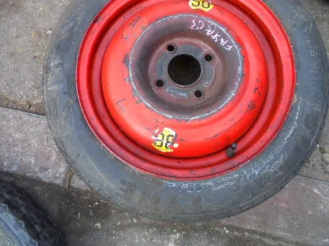 Ζαντολάστιχο Ρεζέρβα Pirelli 125/80/R15 για FORD FIESTA (2002 - 2005) Mk5a *Δ* Ζαντολάστιχο Ρεζέρβα Pirelli 125/80/R15 για FORD FIESTA (2002 - 2005) Mk5a *Δ*