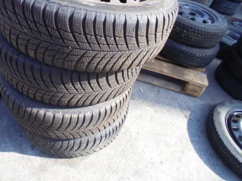 Ζαντολάστιχο 4άδα Bridgestone 185/60/R15 *** για TOYOTA YARIS (2003 - 2005) (XP10) , (1999 - 2002) (XP10) *Δ* -  Ζαντολάστιχο 4άδα Bridgestone 185/60/R15 *** για TOYOTA YARIS (2003 - 2005) (XP10) , (1999 - 2002) (XP10) *Δ* -