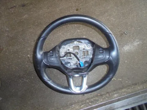 Τιμόνι (Βολάν) Με Χειριστήρια για PEUGEOT 2008 (2013 - ) *Γ* Τιμόνι (Βολάν) Με Χειριστήρια για PEUGEOT 2008 (2013 - ) *Γ*