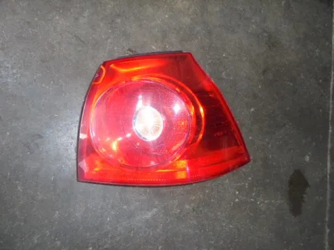 Φανάρι Πίσω Δεξί Με Πύρο (Ελαττωματικό) για VW GOLF (2004 - 2008) Mk5 (1K1) Hatchback - 3dr , Ηatchback - 5dr