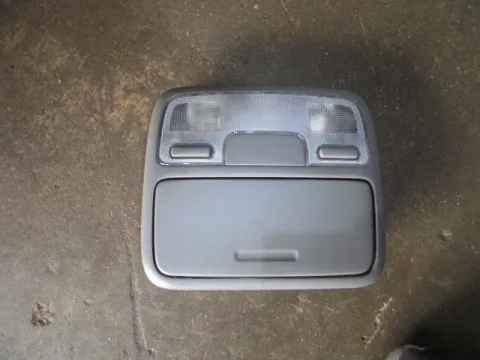 Μπλαφονίερα Οροφής για HONDA CRV (2005 - 2007) (RD) Μπλαφονίερα Οροφής για HONDA CRV (2005 - 2007) (RD)