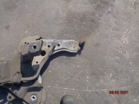Ψαλίδι Εμπρός Δεξί για FIAT BRAVO (2007 - 2011) 1600 (198A3.000) Diesel 105 Multijet *ΔΒ* Ψαλίδι Εμπρός Δεξί για FIAT BRAVO (2007 - 2011) 1600 (198A3.000) Diesel 105 Multijet *ΔΒ*