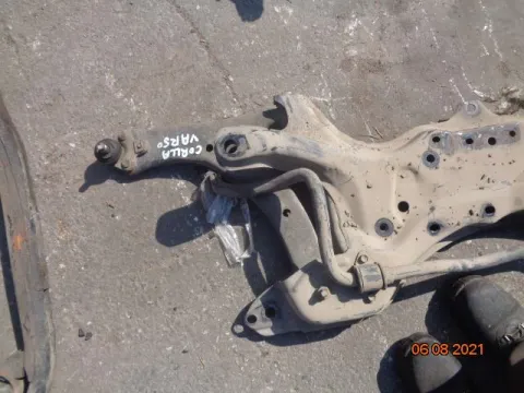 Ψαλίδι Εμπρός Αριστερό για TOYOTA COROLLA VERSO (2001 - 2004) (E120) *ΔΒ* Ψαλίδι Εμπρός Αριστερό για TOYOTA COROLLA VERSO (2001 - 2004) (E120) *ΔΒ*