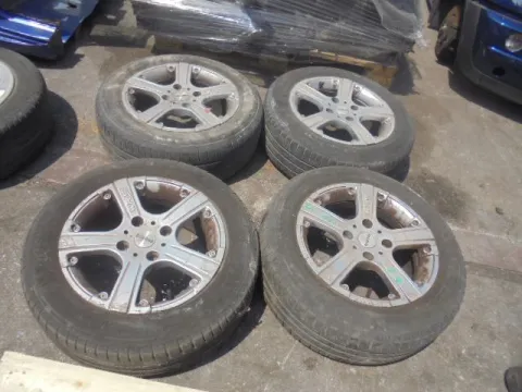 Ζαντολάστιχο 4ΑΔΑ MICHELIN 195/60/R15 4X100 ΚΑΡΕ * για ΔΙΕΘΝΗ *Γ* -  Ζαντολάστιχο 4ΑΔΑ MICHELIN 195/60/R15 4X100 ΚΑΡΕ * για ΔΙΕΘΝΗ *Γ* -