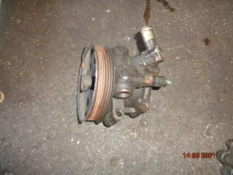 Αντλία Υδραυλικού Τιμονιού για FORD KA (1997 - 2008) (RB) Αντλία Υδραυλικού Τιμονιού για FORD KA (1997 - 2008) (RB)