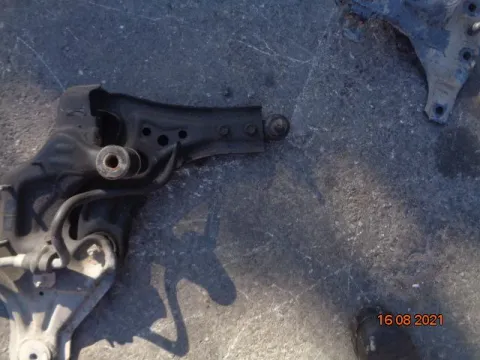 Ψαλίδι Εμπρός Δεξί για CHEVROLET - DAEWOO KALOS (2003 - 2004) (T200) *ΔΒ* / ΠΑΛΕΤΑ *121* Ψαλίδι Εμπρός Δεξί για CHEVROLET - DAEWOO KALOS (2003 - 2004) (T200) *ΔΒ* / ΠΑΛΕΤΑ *121*