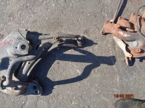 Ψαλίδι Εμπρός Δεξί για TOYOTA YARIS (2003 - 2005) (XP10) *ΔΒ* / ΠΑΛΕΤΑ *261* Ψαλίδι Εμπρός Δεξί για TOYOTA YARIS (2003 - 2005) (XP10) *ΔΒ* / ΠΑΛΕΤΑ *261*