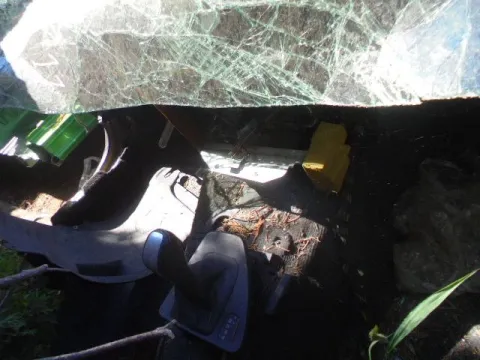 Μούρη (με καπό και φτερά) με Μηχανή N47D20A και Σασμάν με Μονάδα ABS 3451677221301 για BMW 3 Series (2005 - 2008) (E90-1-2-3)  2000 (N47D20A) Diesel 177 320d *Π* -  Μούρη (με καπό και φτερά) με Μηχανή N47D20A και Σασμάν με Μονάδα ABS 3451677221301 για BMW 3 Series (2005 - 2008) (E90-1-2-3)  2000 (N47D20A) Diesel 177 320d *Π* -