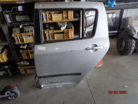 Πόρτα Πίσω Αριστερή για SUZUKI SWIFT (2006 - 2008) (RS) *Ε* Πόρτα Πίσω Αριστερή για SUZUKI SWIFT (2006 - 2008) (RS) *Ε*