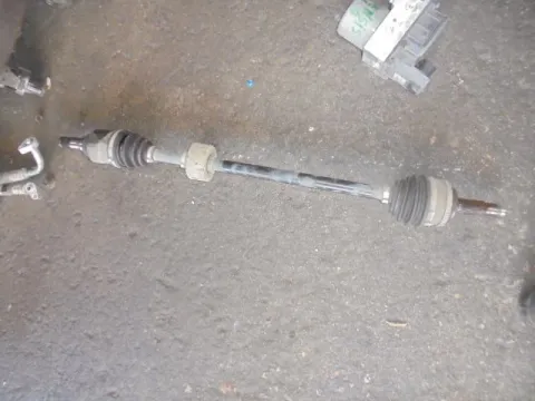 Ημιαξόνιο Εμπρός Δεξί Με ABS για TOYOTA YARIS (2003 - 2005) (XP10) 1300 2SZ-FE petrol 86 SCP12 Ημιαξόνιο Εμπρός Δεξί Με ABS για TOYOTA YARIS (2003 - 2005) (XP10) 1300 2SZ-FE petrol 86 SCP12
