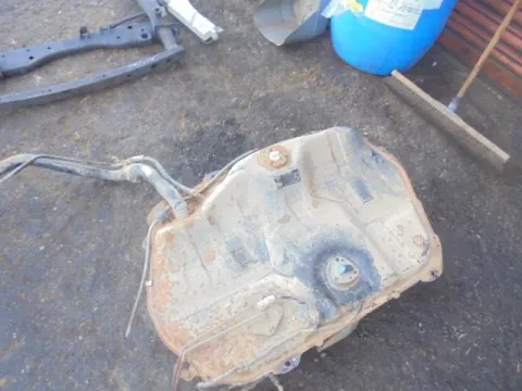 Δεξαμενή Καυσίμου (Ρεζερβουάρ) για MITSUBISHI LANCER (1997 - 2004) (CK) *Δ* Δεξαμενή Καυσίμου (Ρεζερβουάρ) για MITSUBISHI LANCER (1997 - 2004) (CK) *Δ*
