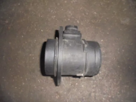 Μετρητής Μάζας Αέρος (MAF - LUFT - AIR FLOW) 55183650 για FIAT GRANDE PUNTO (2005 - 2008) (199)  "ΤΕΛΑΡΟ 13"(πισω τοιχο)  Μετρητής Μάζας Αέρος (MAF - LUFT - AIR FLOW) 55183650 για FIAT GRANDE PUNTO (2005 - 2008) (199)  "ΤΕΛΑΡΟ 13"(πισω τοιχο)