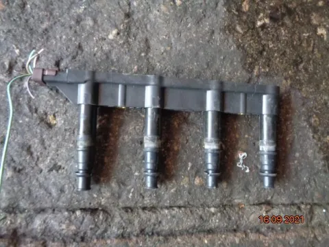 Πολλαπλασιαστής 9651710680 για CITROEN C4 (2004 - 2007) (LC) 1400 KFU (ET3J4) Petrol 88 16V Πολλαπλασιαστής 9651710680 για CITROEN C4 (2004 - 2007) (LC) 1400 KFU (ET3J4) Petrol 88 16V