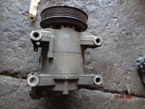 Συμπιεστής A-C (Κομπρέσορας) 926001F701 για NISSAN MICRA (1993 - 1997) (K11) , (1998 - 2000) (K11) Συμπιεστής A-C (Κομπρέσορας) 926001F701 για NISSAN MICRA (1993 - 1997) (K11) , (1998 - 2000) (K11)