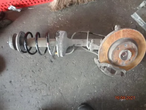 Άκρο Πλήρες Εμπρός Αριστερό Με ABS για RENAULT KANGOO (1998 - 2003) (KC) Άκρο Πλήρες Εμπρός Αριστερό Με ABS για RENAULT KANGOO (1998 - 2003) (KC)