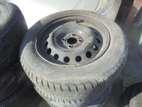 Ζαντολάστιχο 4αδα GOODYEAR 185/65/15 39-15για RENAULT CLIO (2006 - 2009) (BR_) (CR_) *ΔΒ* Ζαντολάστιχο 4αδα GOODYEAR 185/65/15 39-15για RENAULT CLIO (2006 - 2009) (BR_) (CR_) *ΔΒ*