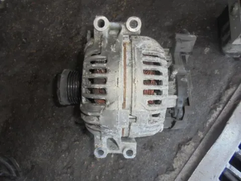 Δυναμό - Εναλλάκτης 0124525059 για BMW 3 Series (2005 - 2008) (E90-1-2-3) Δυναμό - Εναλλάκτης 0124525059 για BMW 3 Series (2005 - 2008) (E90-1-2-3)