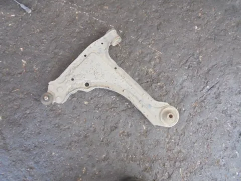 Ψαλίδι Εμπρός Αριστερό για OPEL ASTRA (1991 - 1994) F , (1995 - 1998) F Ψαλίδι Εμπρός Αριστερό για OPEL ASTRA (1991 - 1994) F , (1995 - 1998) F