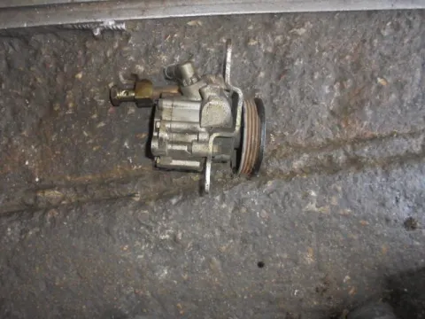 Αντλία Υδραυλικού Τιμονιού για NISSAN MICRA (1998 - 2000) (K11) Αντλία Υδραυλικού Τιμονιού για NISSAN MICRA (1998 - 2000) (K11)