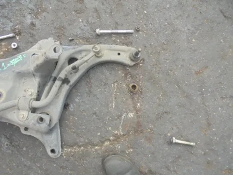 Ψαλίδι Εμπρός Δεξί για CITROEN C1 (2005 - 2008) (P) *ΔΒ* ΠΑΛΕΤΑ *264* Ψαλίδι Εμπρός Δεξί για CITROEN C1 (2005 - 2008) (P) *ΔΒ* ΠΑΛΕΤΑ *264*