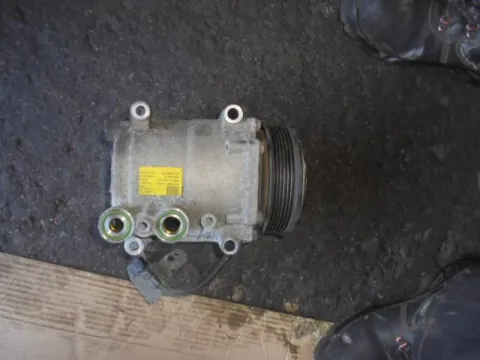 Συμπιεστής A-C (Κομπρέσορας) για FORD FIESTA (2006 - 2008) Mk5b Diesel Συμπιεστής A-C (Κομπρέσορας) για FORD FIESTA (2006 - 2008) Mk5b Diesel