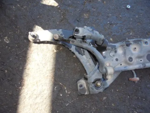 Ψαλίδι Εμπρός Αριστερό για MITSUBISHI COLT (2005 - 2008 ) (CZ) 1100 3A91 petrol 75 *ΔΒ* Ψαλίδι Εμπρός Αριστερό για MITSUBISHI COLT (2005 - 2008 ) (CZ) 1100 3A91 petrol 75 *ΔΒ*