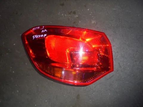 Φανάρι Πίσω Αριστερό για OPEL ASTRA (2010 - 2012) J S-Wagon - 5dr (Sports Tourer) Φανάρι Πίσω Αριστερό για OPEL ASTRA (2010 - 2012) J S-Wagon - 5dr (Sports Tourer)