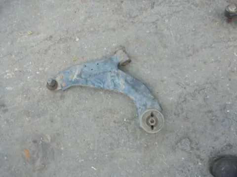 Ψαλίδι Εμπρός Αριστερό για FORD MONDEO (2003 - 2007) Mk3b Ψαλίδι Εμπρός Αριστερό για FORD MONDEO (2003 - 2007) Mk3b