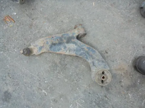 Ψαλίδι Εμπρός Αριστερό για FORD MONDEO (2003 - 2007) Mk3b Ψαλίδι Εμπρός Αριστερό για FORD MONDEO (2003 - 2007) Mk3b