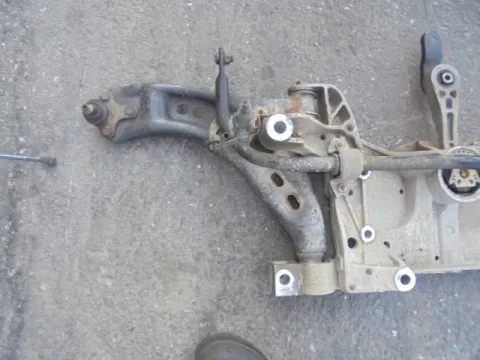 Ψαλίδι Εμπρός Αριστερό για VW TIGUAN (2008 - 2012) (5N) *ΔΒ* ΠΑΛΕΤΑ *30* Ψαλίδι Εμπρός Αριστερό για VW TIGUAN (2008 - 2012) (5N) *ΔΒ* ΠΑΛΕΤΑ *30*
