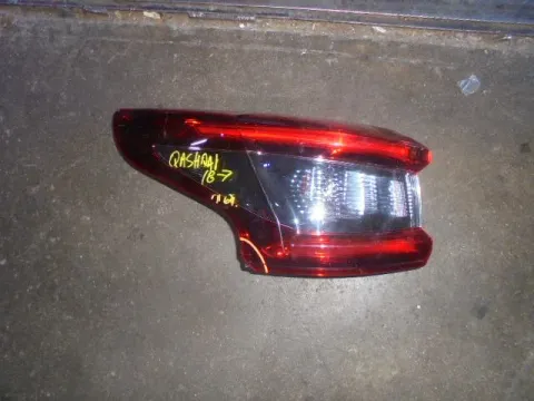 Φανάρι Πίσω Αριστερό (Ελαττωματικό) για NISSAN QASHQAI (2018 -) Φανάρι Πίσω Αριστερό (Ελαττωματικό) για NISSAN QASHQAI (2018 -)