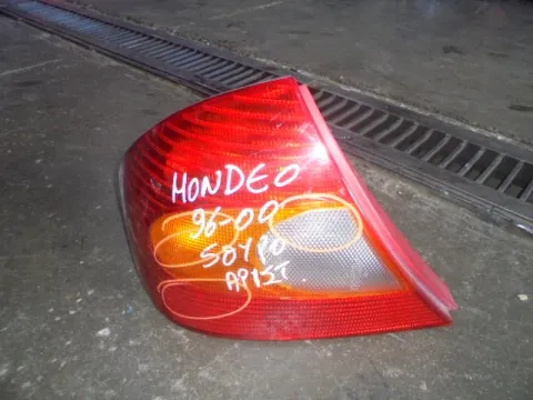 Φανάρι Πίσω Αριστερό (Ραγισμένο) για FORD MONDEO (1996 - 2000) Mk2 (BAP) Liftback - 5dr Φανάρι Πίσω Αριστερό (Ραγισμένο) για FORD MONDEO (1996 - 2000) Mk2 (BAP) Liftback - 5dr