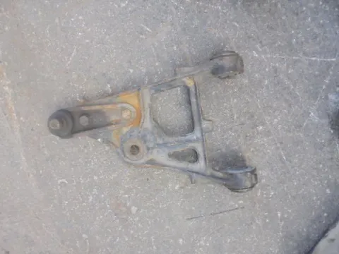 Ψαλίδι Εμπρός Αριστερό για RENAULT SCENIC (1999 - 2003) (JA) Ψαλίδι Εμπρός Αριστερό για RENAULT SCENIC (1999 - 2003) (JA)