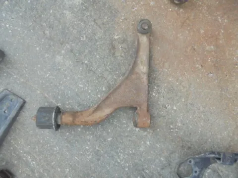 Ψαλίδι Εμπρός Αριστερό 95GB3051AG για FORD SCORPIO (1994 - 1998) Mk3 Ψαλίδι Εμπρός Αριστερό 95GB3051AG για FORD SCORPIO (1994 - 1998) Mk3