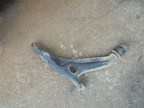 Ψαλίδι Εμπρός Δεξί για HONDA CIVIC (1996 - 1998) (EJ - K) (MA - B) Ψαλίδι Εμπρός Δεξί για HONDA CIVIC (1996 - 1998) (EJ - K) (MA - B)