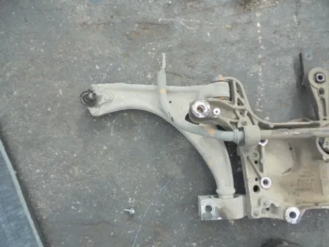 Ψαλίδι Εμπρός Αριστερό για VW TIGUAN (2008 - 2012) (5N) *ΔΒ* Ψαλίδι Εμπρός Αριστερό για VW TIGUAN (2008 - 2012) (5N) *ΔΒ*