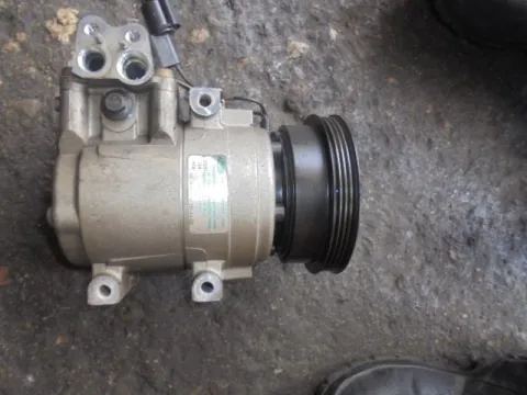 Συμπιεστής A-C (Κομπρέσορας) για HYUNDAI ACCENT (1999 - 2002) (CG) (LC) Συμπιεστής A-C (Κομπρέσορας) για HYUNDAI ACCENT (1999 - 2002) (CG) (LC)