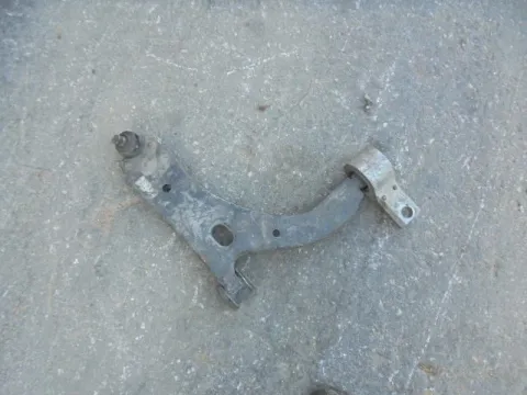 Ψαλίδι Εμπρός Δεξί για FORD FIESTA (2002 - 2005) Mk5a Ψαλίδι Εμπρός Δεξί για FORD FIESTA (2002 - 2005) Mk5a