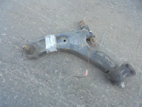 Ψαλίδι Εμπρός Αριστερό για CHEVROLET - DAEWOO SPARK (2010 - 2012) Ψαλίδι Εμπρός Αριστερό για CHEVROLET - DAEWOO SPARK (2010 - 2012)