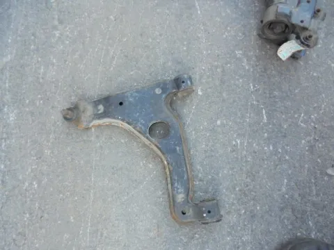 Ψαλίδι Εμπρός Αριστερό για OPEL ASTRA (1998 - 2004) G Ψαλίδι Εμπρός Αριστερό για OPEL ASTRA (1998 - 2004) G